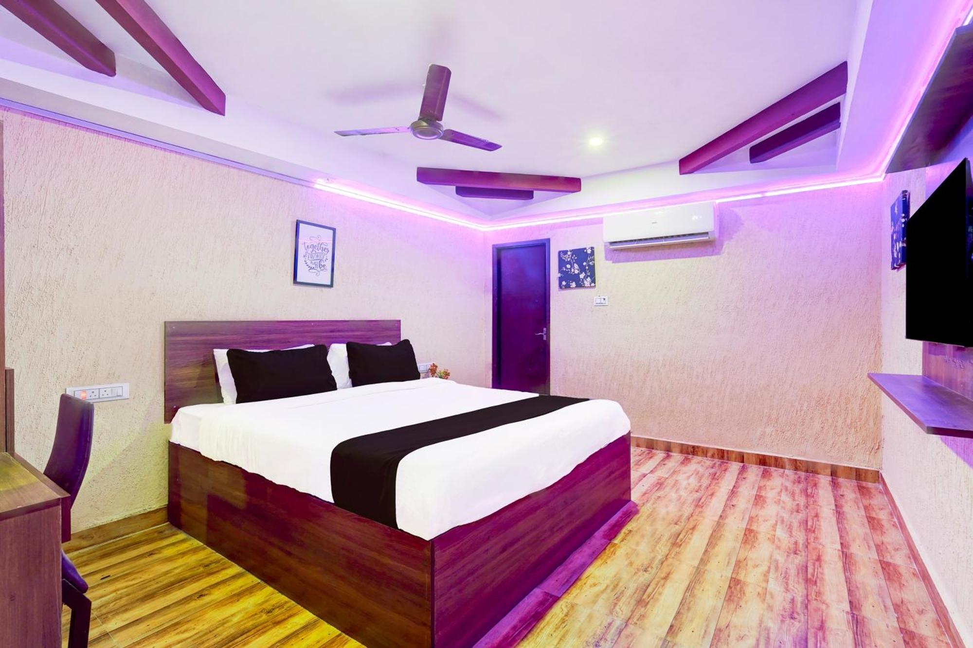 Super O Yazhini 3* Chennai